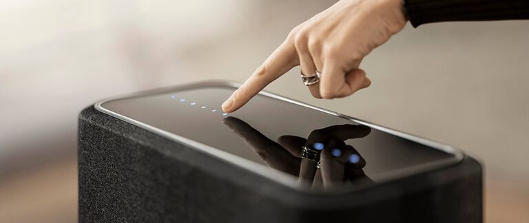 Clicking speaker controls